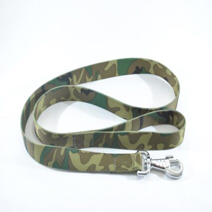 LESA PENTRU CAINI NYLON MOL CAMUFLAJ 25MM*130CM/55055.251307